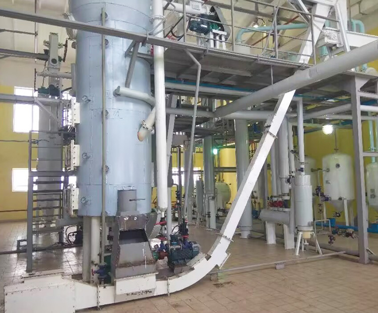 Oil solvent extraction